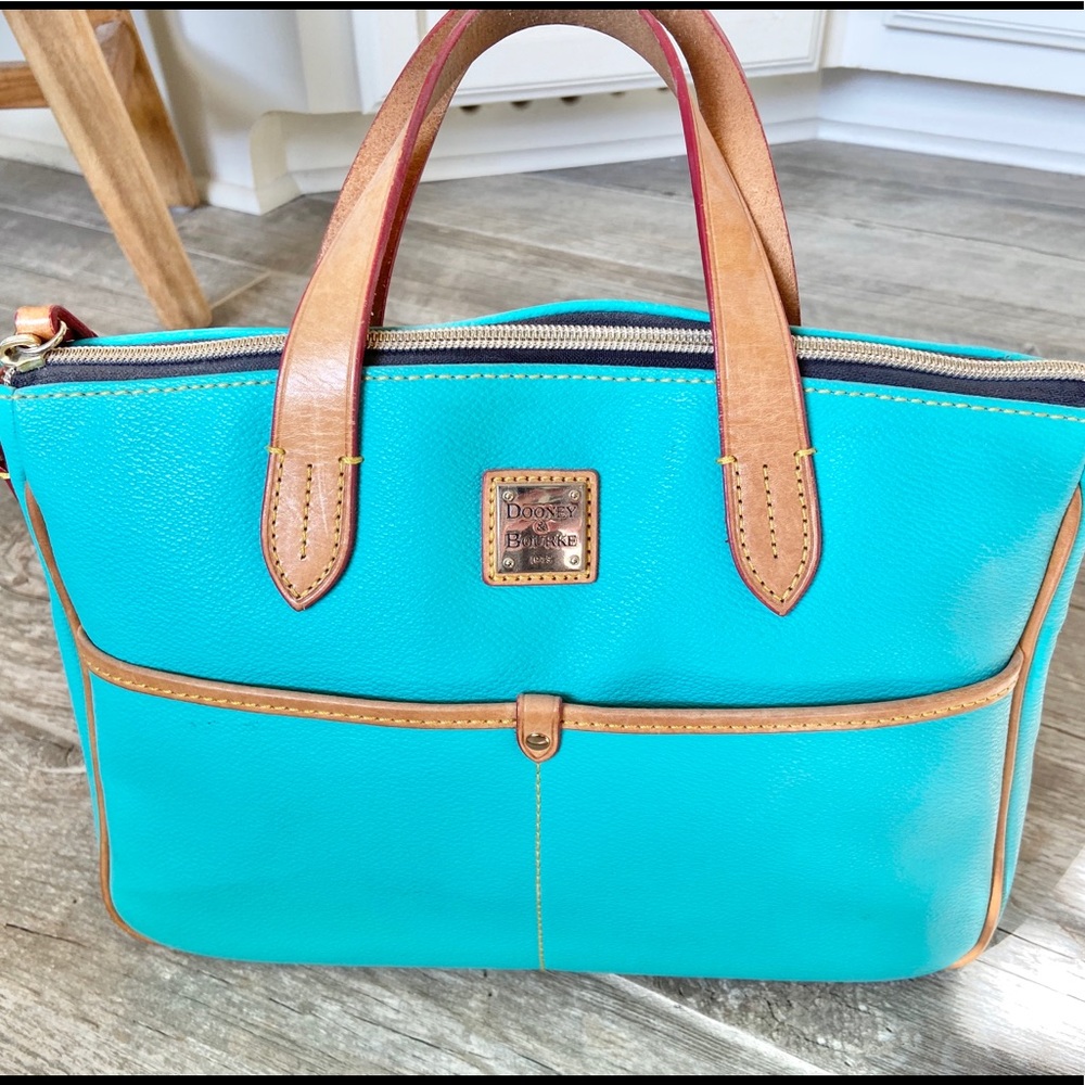 Dooney & Bourke Pebble Grain Small Daniela